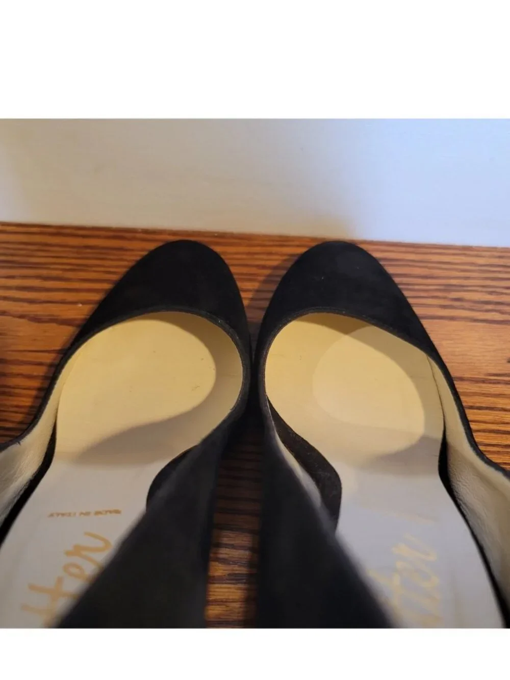 BUTTER Made In Italy Black Ladies Business Dress Shoes Suede Chunky Heels sz 7